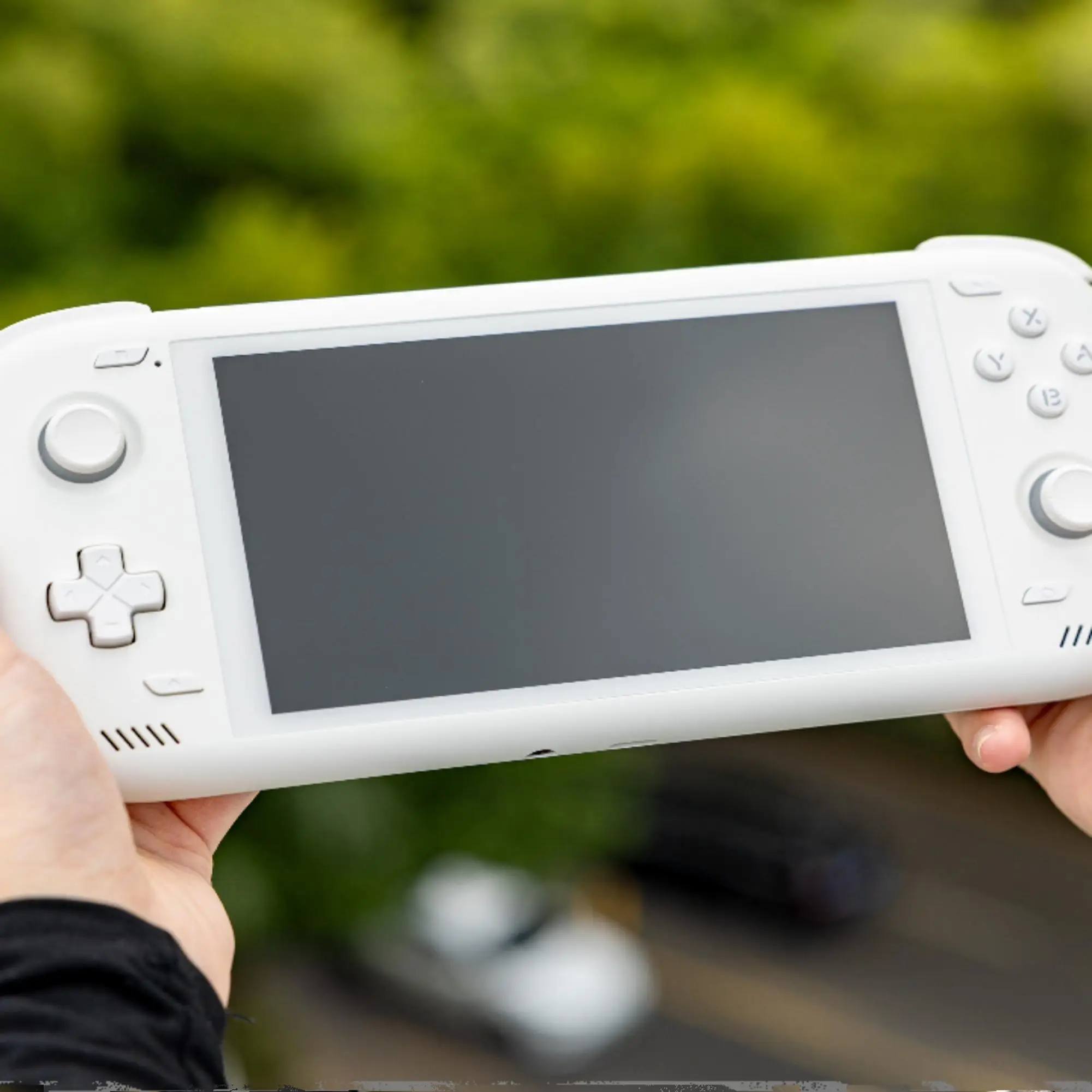 Ayn Odin2 Console di gioco Pal - Retro Gaming For Windows recensione e prezzo